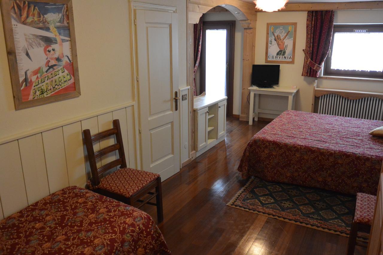 Hotel Fosson Breuil-Cervinia Buitenkant foto